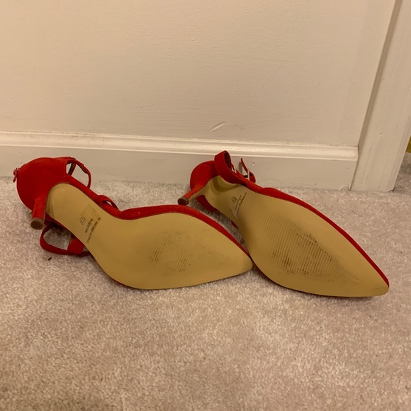 Suede red high heels - Picture 3 of 3